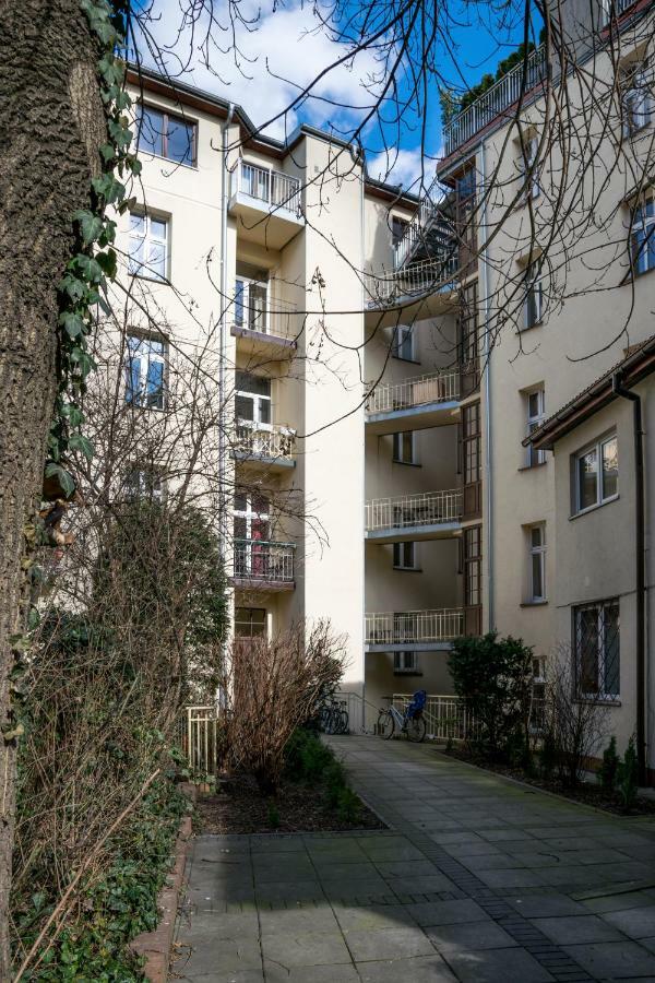 Cichy Apartament Obok Wawelu Tarlowska Krakow Exterior photo